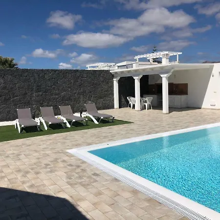 Villa Casa Mercedes Playa Blanca