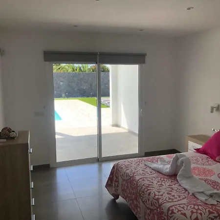 Вилла Casa Mercedes *